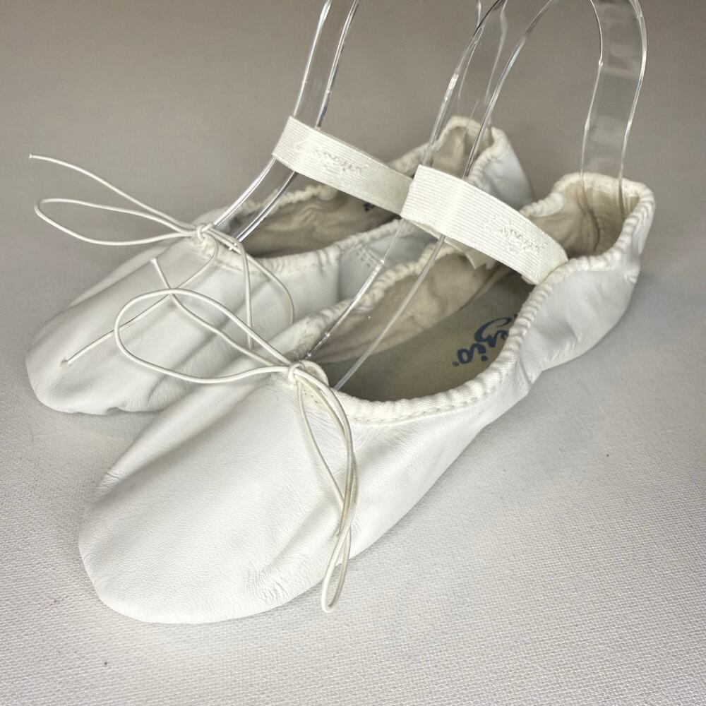 Capezio White Leather Ballet Shoes Women size 7